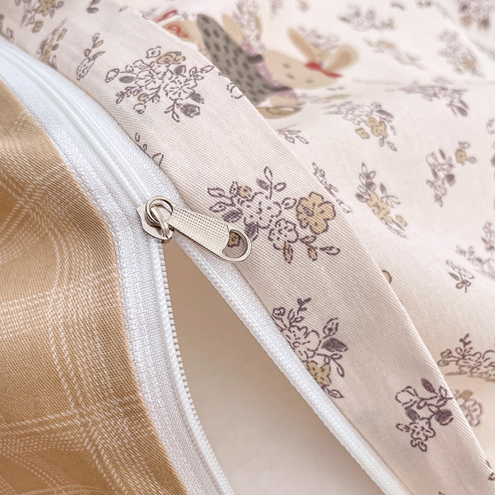 91家纺网 家纺一手货源 找家纺 世爵 2026春夏新款全棉纯棉印花小清新四件套 田园小兔