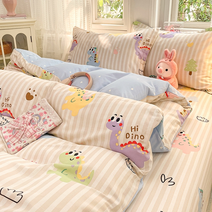 91家纺网 家纺一手货源 找家纺 世爵 2026春夏新款全棉纯棉印花小清新四件套 恐龙乐园