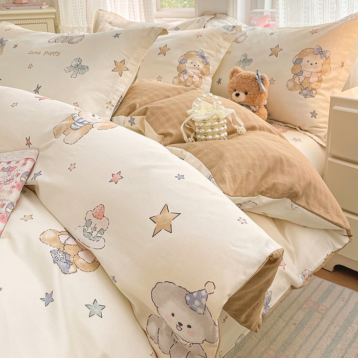 91家纺网 家纺一手货源 找家纺 世爵 2026春夏新款全棉纯棉印花小清新四件套 宇宙小熊