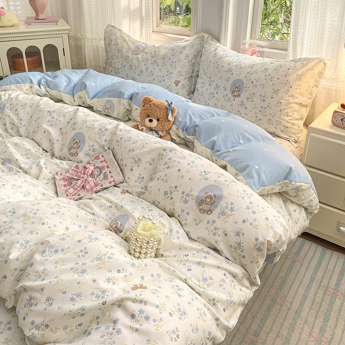 91家纺网 家纺一手货源 找家纺 世爵 2026春夏新款全棉纯棉印花小清新四件套 秘境熊宝