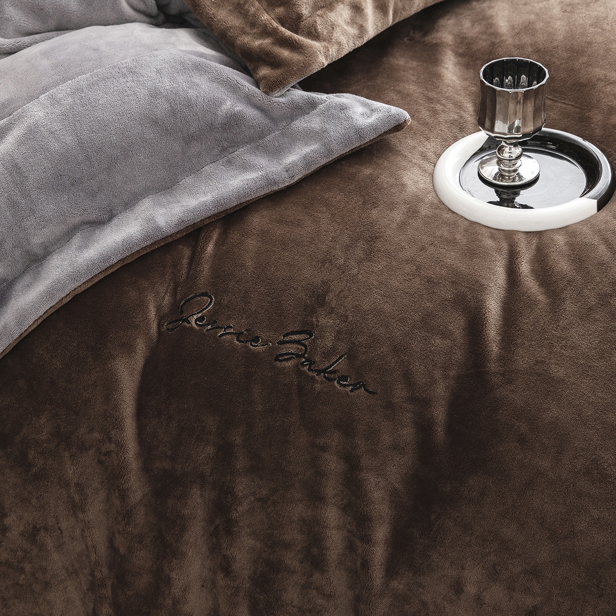 91家纺网 家纺一手货源 找家纺 时亿家居 2026新款恒温奶芙绒系列四件套-帛瑞 帛瑞-棕