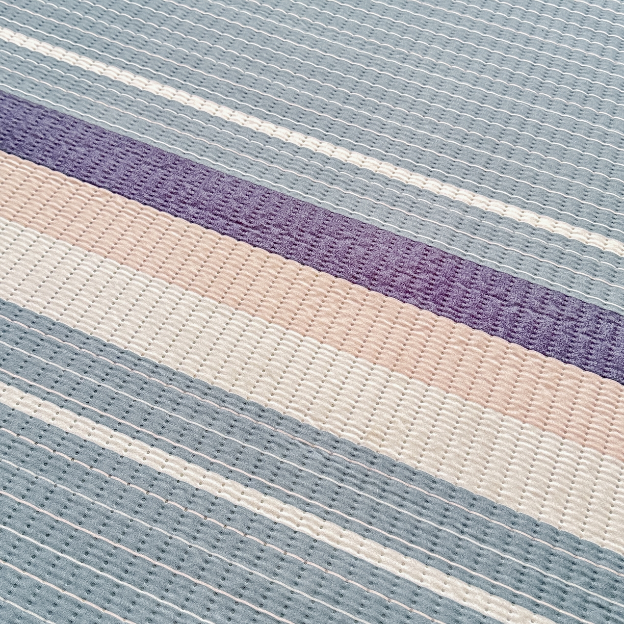 91家纺网 家纺一手货源 找家纺 手艺人家纺 2026新款水洗棉夹棉榻榻米炕盖防滑炕垫，床盖，东北大炕火炕，四季可用 KH100