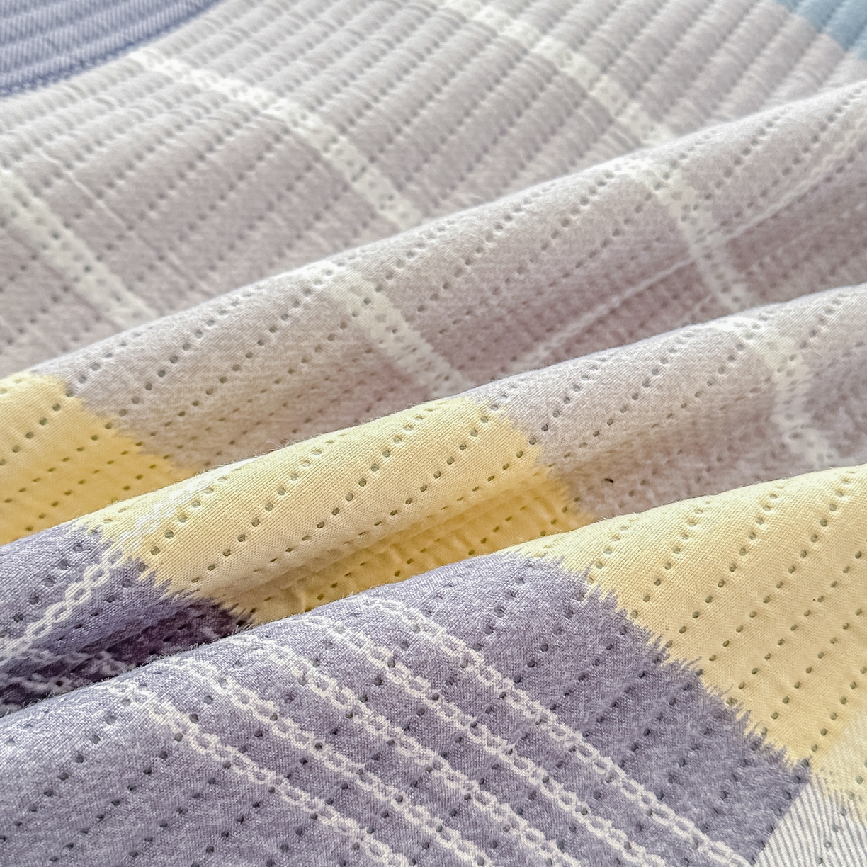 91家纺网 家纺一手货源 找家纺 手艺人家纺 2026新款水洗棉夹棉榻榻米炕盖防滑炕垫，床盖，东北大炕火炕，四季可用 KH105