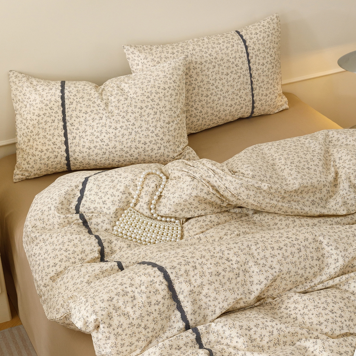 简宜家居（朝初家纺） 2026新款13070全棉纯棉40支斜纹蕾丝四件套 初朵