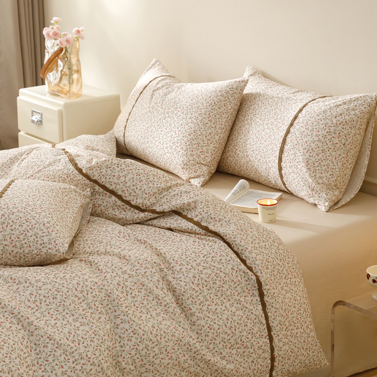 91家纺网 家纺一手货源 找家纺 简宜家居（朝初家纺） 2026新款13070全棉纯棉40支斜纹蕾丝四件套 含苞蔷薇