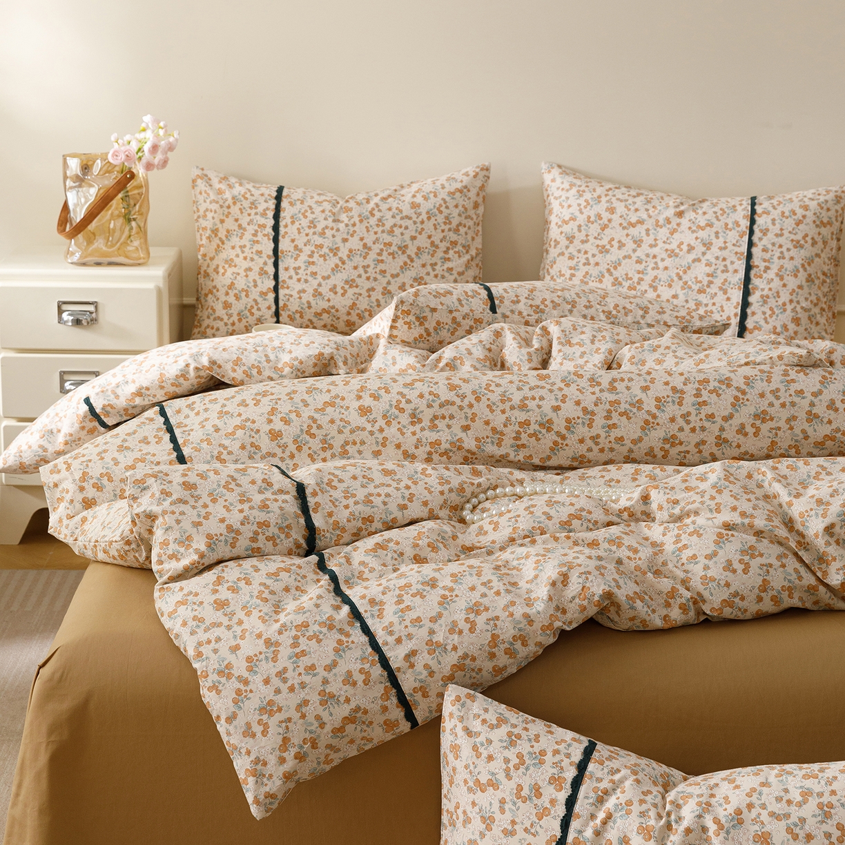 91家纺网 家纺一手货源 找家纺 简宜家居（朝初家纺） 2026新款13070全棉纯棉40支斜纹蕾丝四件套 橘果团子