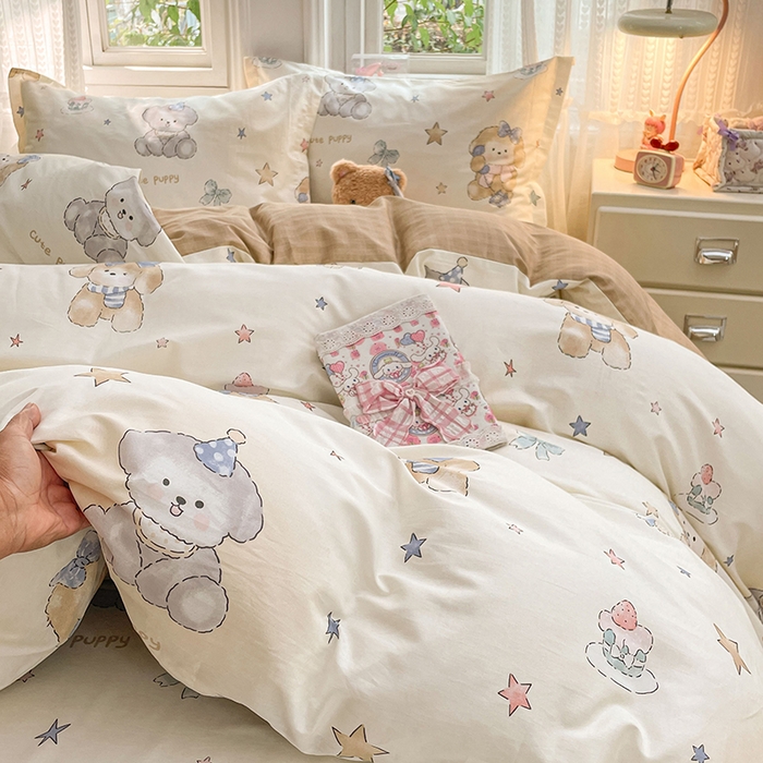 91家纺网 家纺一手货源 找家纺 世爵 2026新款全棉纯棉印花小清新单被套单品系列 宇宙小熊