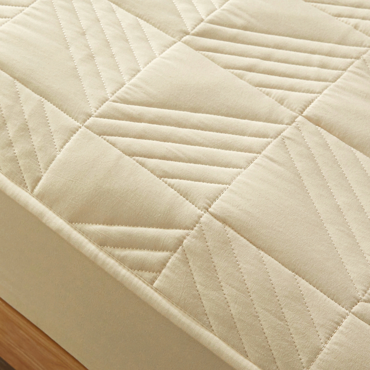 91家纺网 家纺一手货源 找家纺 鹿辉家居（原吉欧力） 2026新款方格纹原棉夹棉床笠单品床笠床笠单件 方格纹-米白