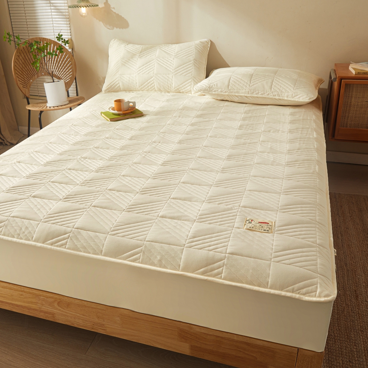 91家纺网 家纺一手货源 找家纺 鹿辉家居（原吉欧力） 2026新款方格纹原棉夹棉床笠单品床笠床笠单件 方格纹-米白