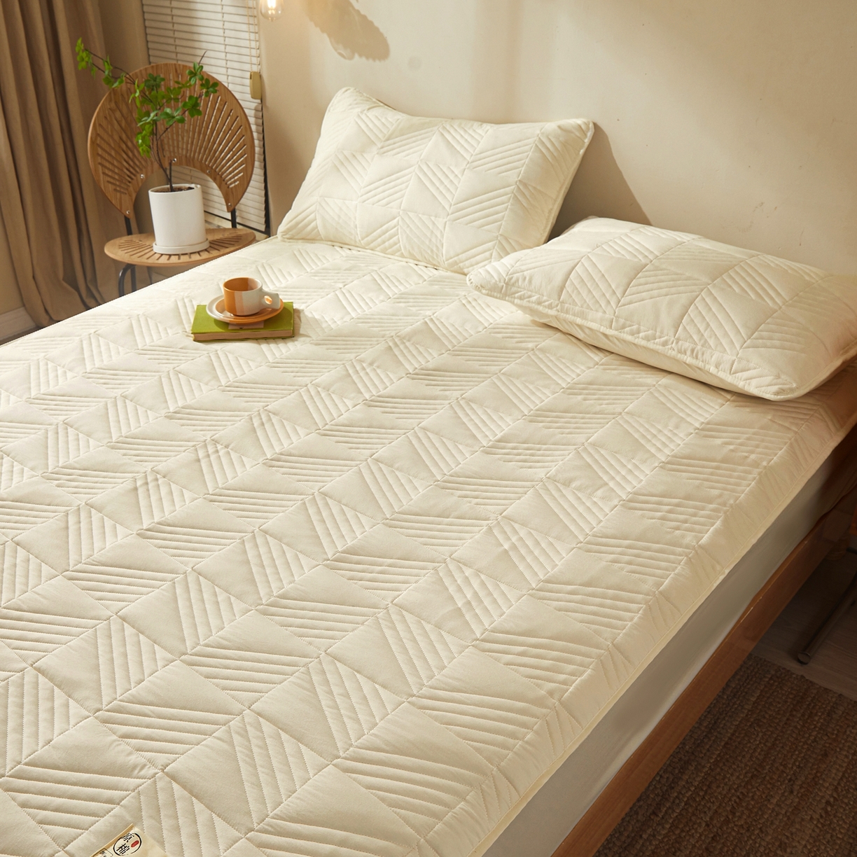 91家纺网 家纺一手货源 找家纺 鹿辉家居（原吉欧力） 2026新款方格纹原棉夹棉床笠单品床笠床笠单件 方格纹-米白