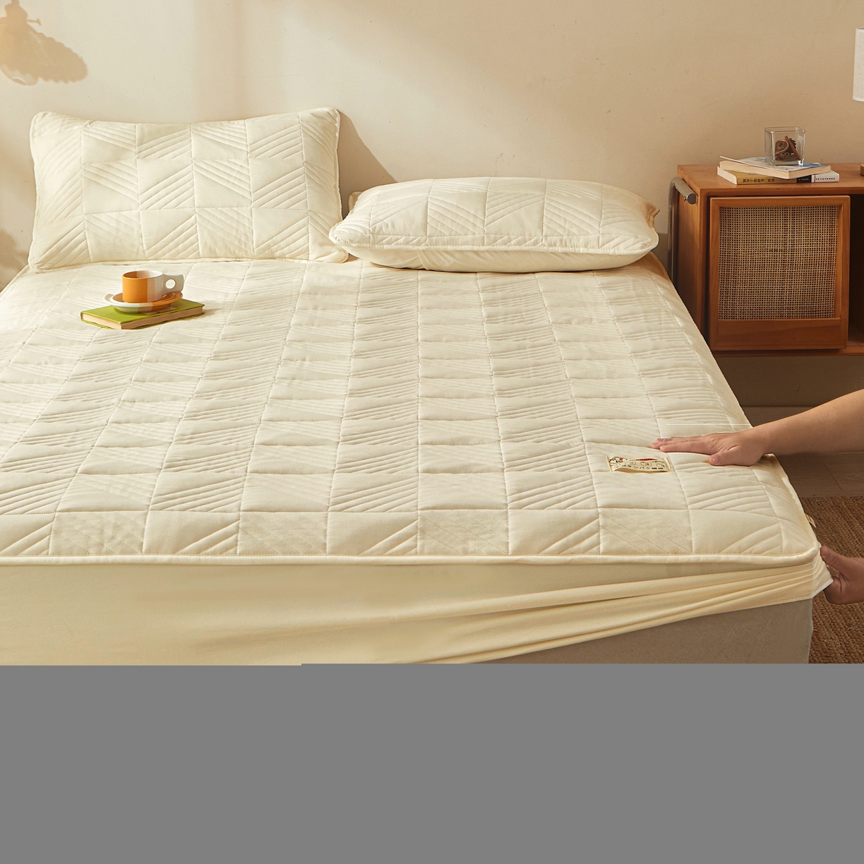 91家纺网 家纺一手货源 找家纺 鹿辉家居（原吉欧力） 2026新款方格纹原棉夹棉床笠单品床笠床笠单件 方格纹-米白