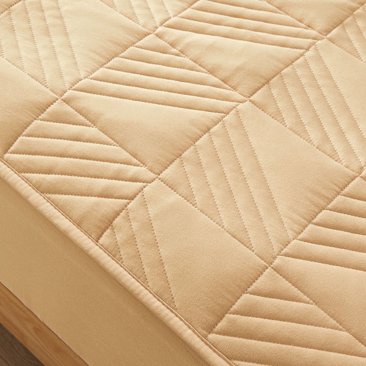 91家纺网 家纺一手货源 找家纺 鹿辉家居（原吉欧力） 2026新款方格纹原棉夹棉床笠单品床笠床笠单件 方格纹-卡其