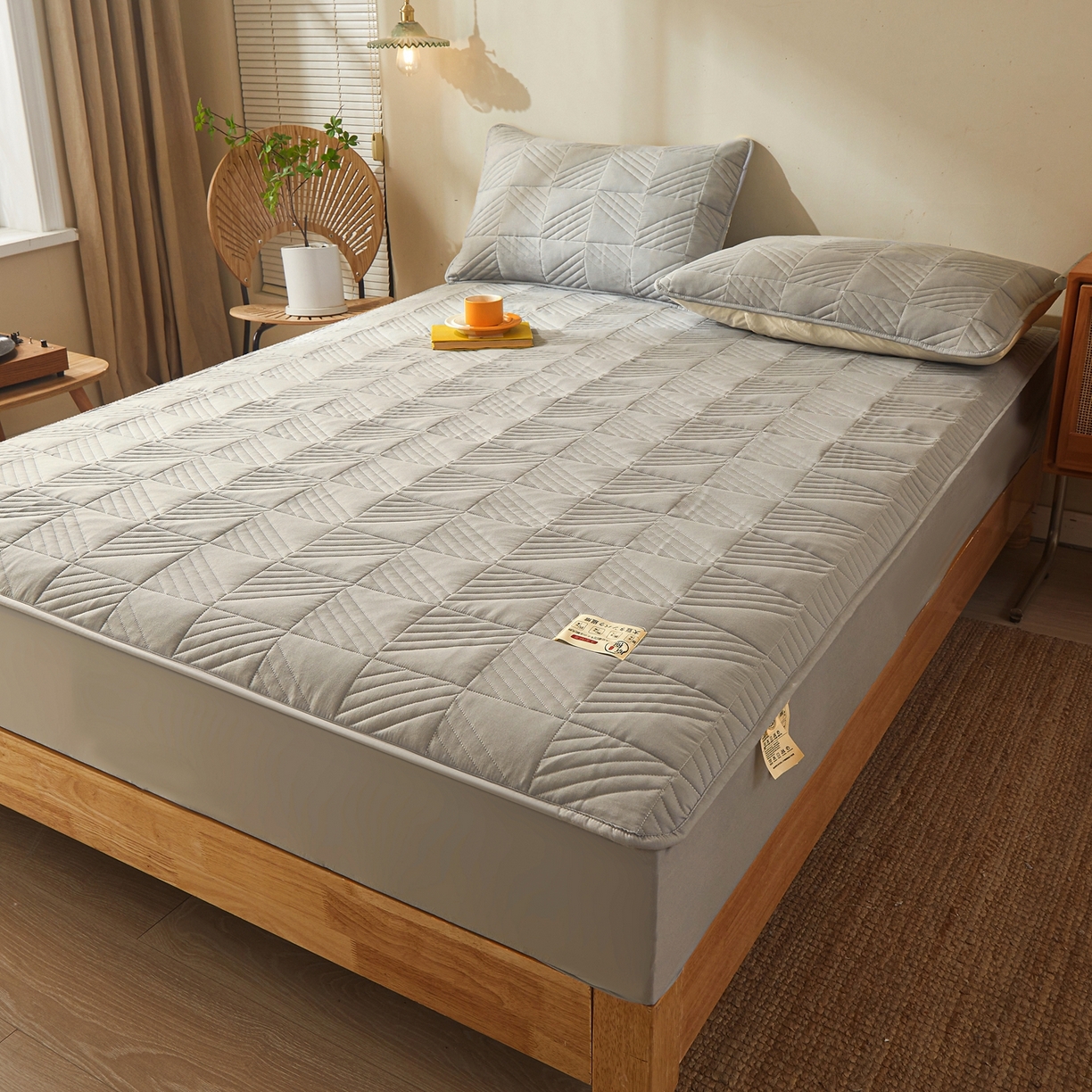 91家纺网 家纺一手货源 找家纺 鹿辉家居（原吉欧力） 2026新款方格纹原棉夹棉床笠单品床笠床笠单件 方格纹-灰色