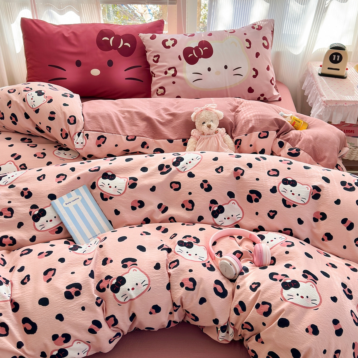 91家纺网 家纺一手货源 找家纺 一霖家纺 2026新款云感皱皱纱小清新印花数码系列四件套 小红书爆款 大脸二胡猫-粉