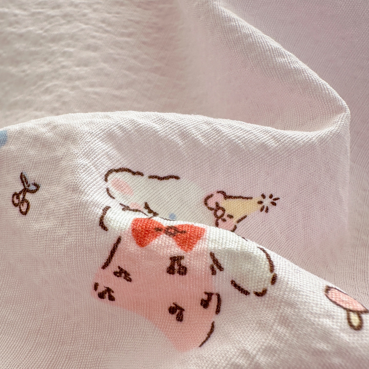 91家纺网 家纺一手货源 找家纺 一霖家纺 2026新款云感皱皱纱小清新印花数码系列四件套 小红书爆款 动物游园