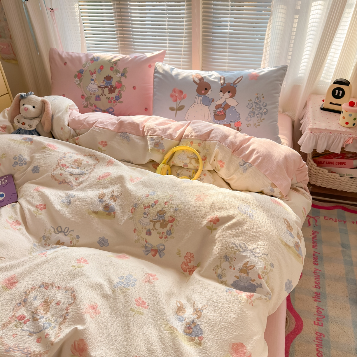 91家纺网 家纺一手货源 找家纺 一霖家纺 2026新款云感皱皱纱小清新印花数码系列四件套 小红书爆款 花丛小兔