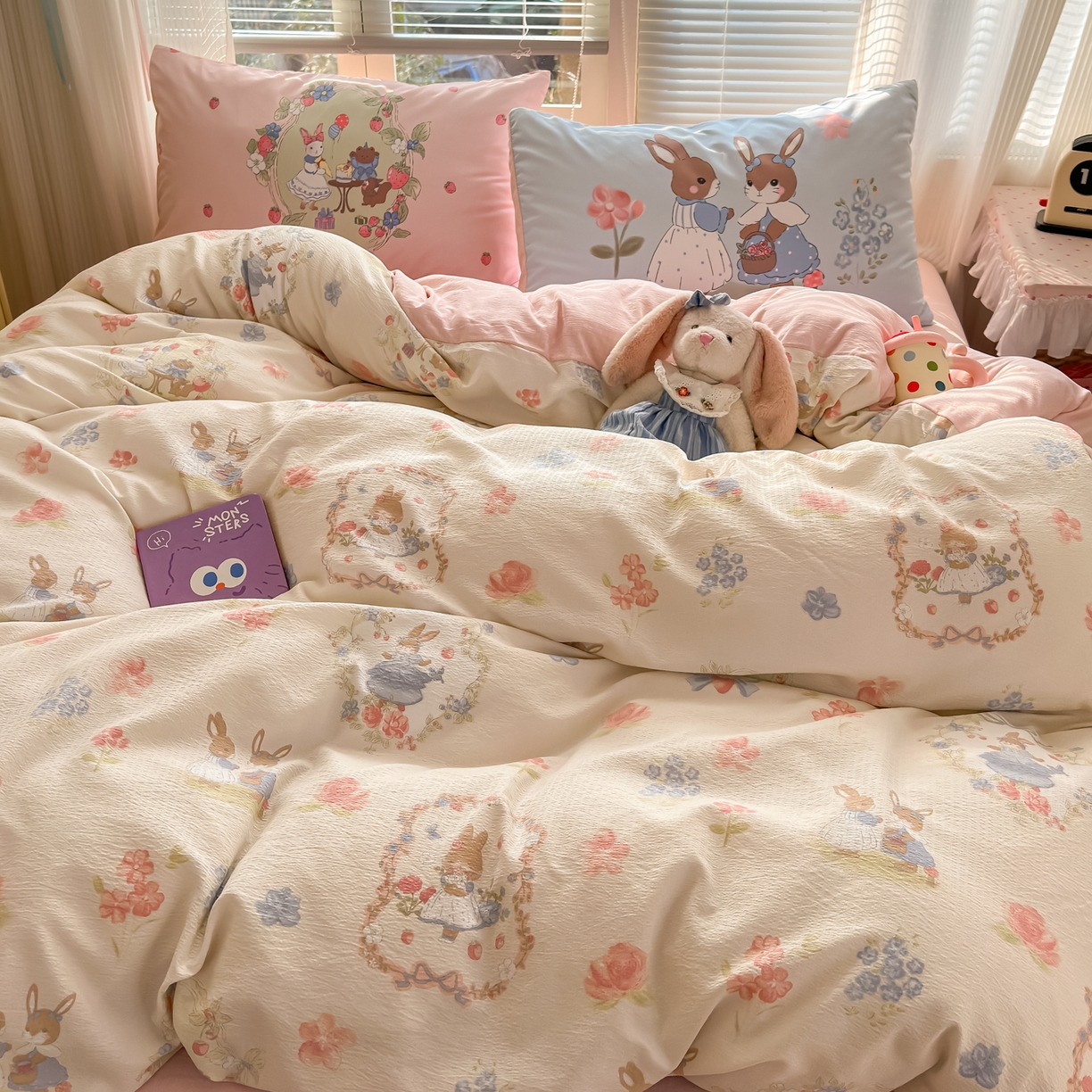 91家纺网 家纺一手货源 找家纺 一霖家纺 2026新款云感皱皱纱小清新印花数码系列四件套 小红书爆款 花丛小兔