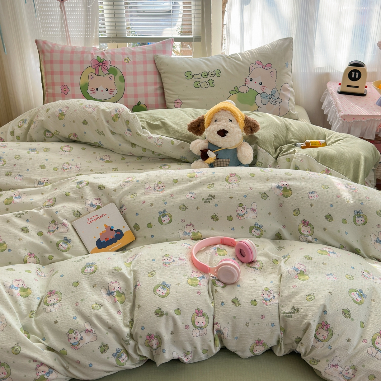 91家纺网 家纺一手货源 找家纺 一霖家纺 2026新款云感皱皱纱小清新印花数码系列四件套 小红书爆款 青苹果猫