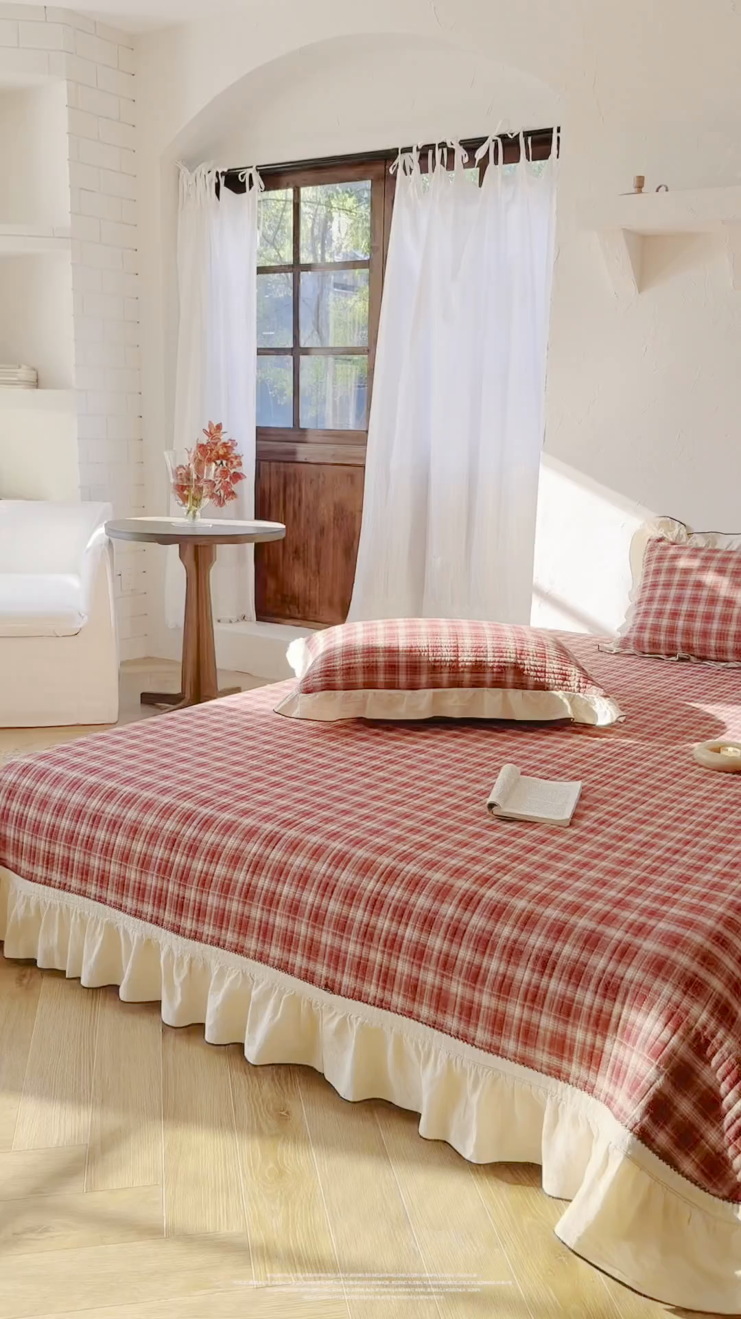 91家纺网 家纺一手货源 找家纺 乐野家居 2026新款全棉色织水洗棉格致系列-单床盖 格致-新年红格