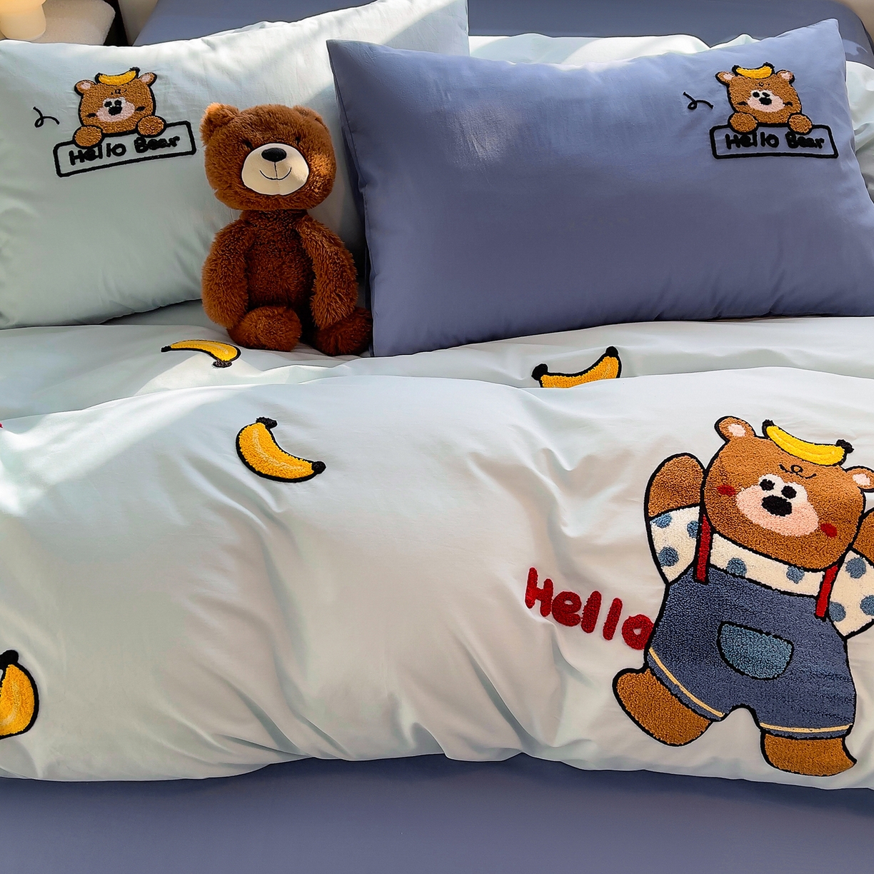 91家纺网 家纺一手货源 找家纺 （总）炫拼家纺 2026新款卡通满版毛巾绣A类全棉40支水洗棉四件套-星辰系列