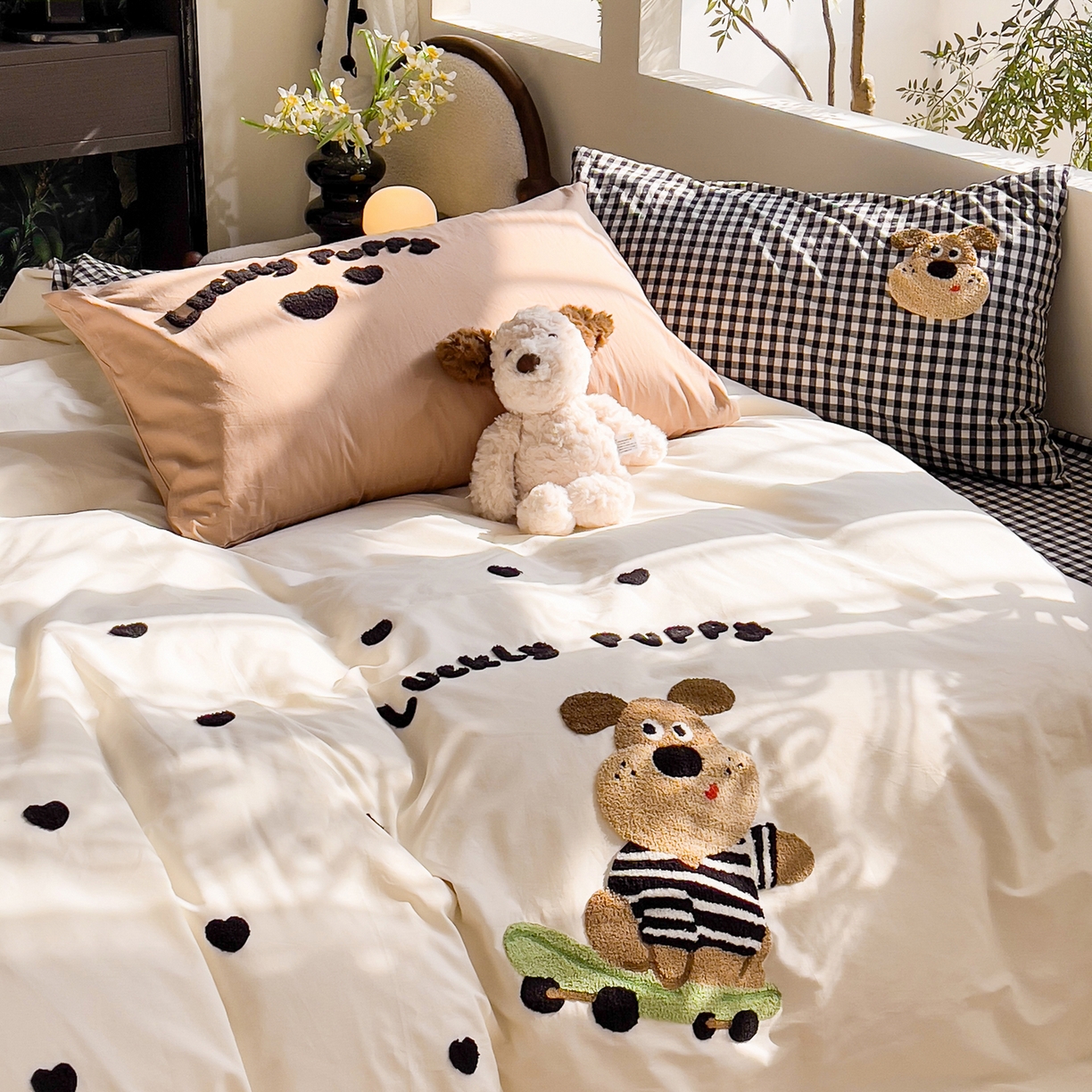 91家纺网 家纺一手货源 找家纺 炫拼家纺 2026新款卡通满版毛巾绣A类全棉40支水洗棉四件套-星辰系列 星辰-滑板狗