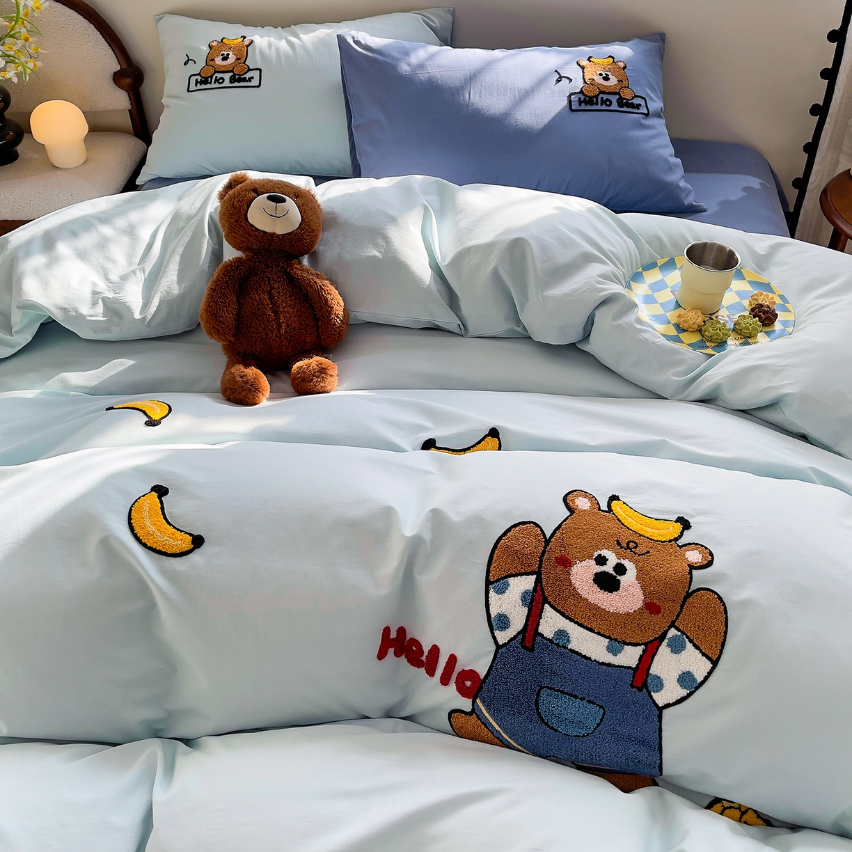 91家纺网 家纺一手货源 找家纺 炫拼家纺 2026新款卡通满版毛巾绣A类全棉40支水洗棉四件套-星辰系列 星辰-香蕉熊