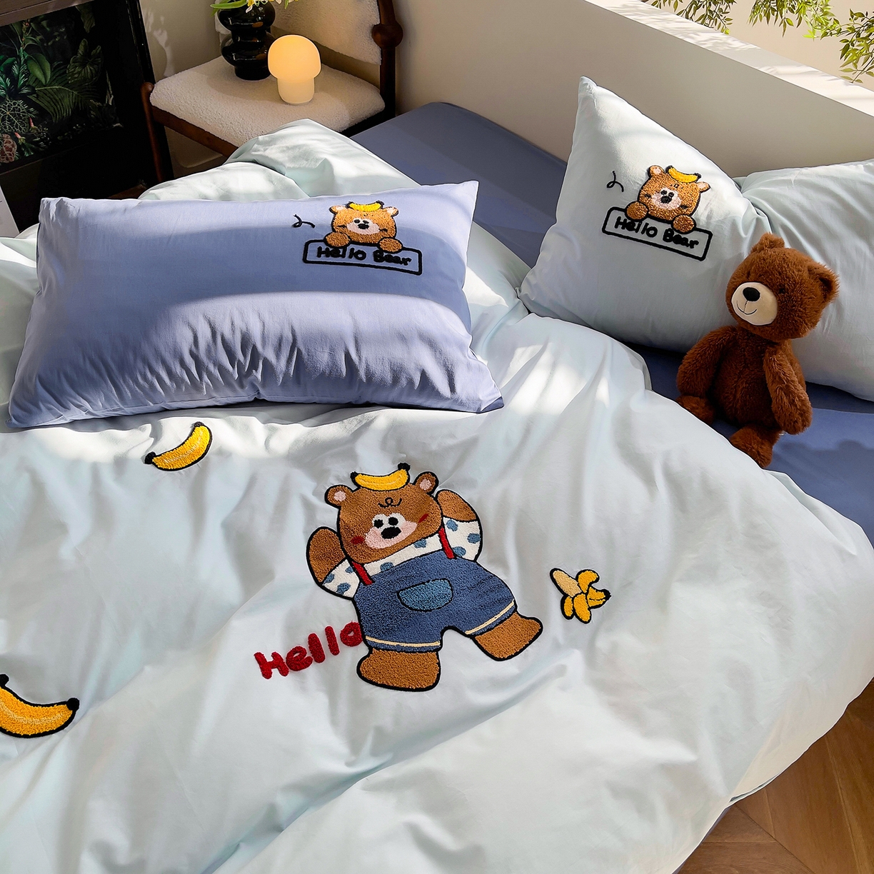 91家纺网 家纺一手货源 找家纺 炫拼家纺 2026新款卡通满版毛巾绣A类全棉40支水洗棉四件套-星辰系列 星辰-香蕉熊