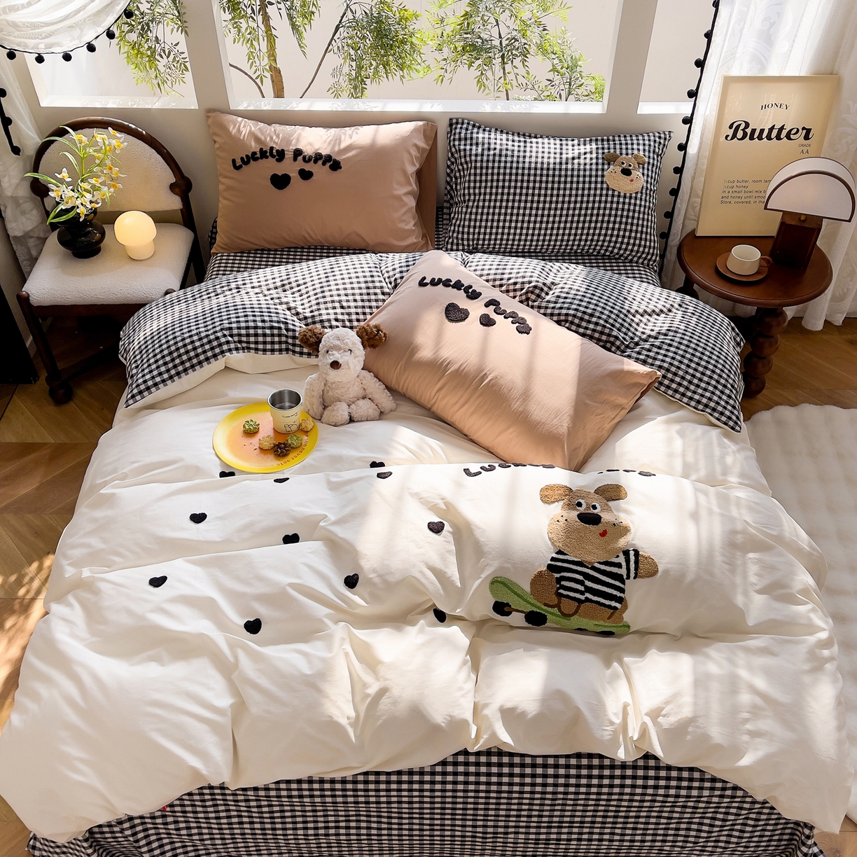 91家纺网 家纺一手货源 找家纺 炫拼家纺 2026新款卡通满版毛巾绣A类全棉40支水洗棉四件套-星辰系列 星辰-滑板狗