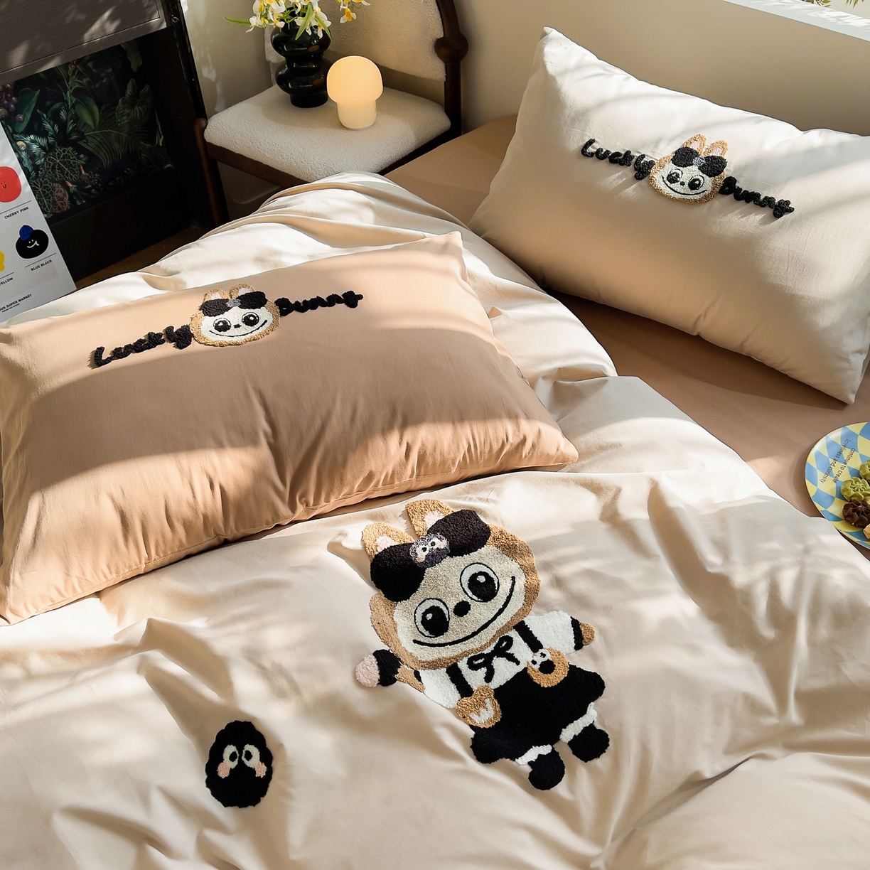 91家纺网 家纺一手货源 找家纺 炫拼家纺 2026新款卡通满版毛巾绣A类全棉40支水洗棉四件套-星辰系列 星辰-甜甜兔