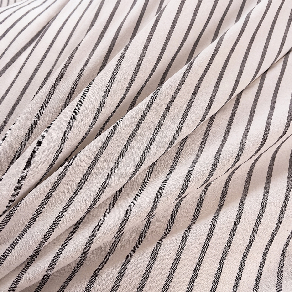 91家纺网 家纺一手货源 找家纺 炫拼家纺 2026新款卡通满版毛巾绣A类全棉40支水洗棉四件套-星辰系列 星辰-波点兔