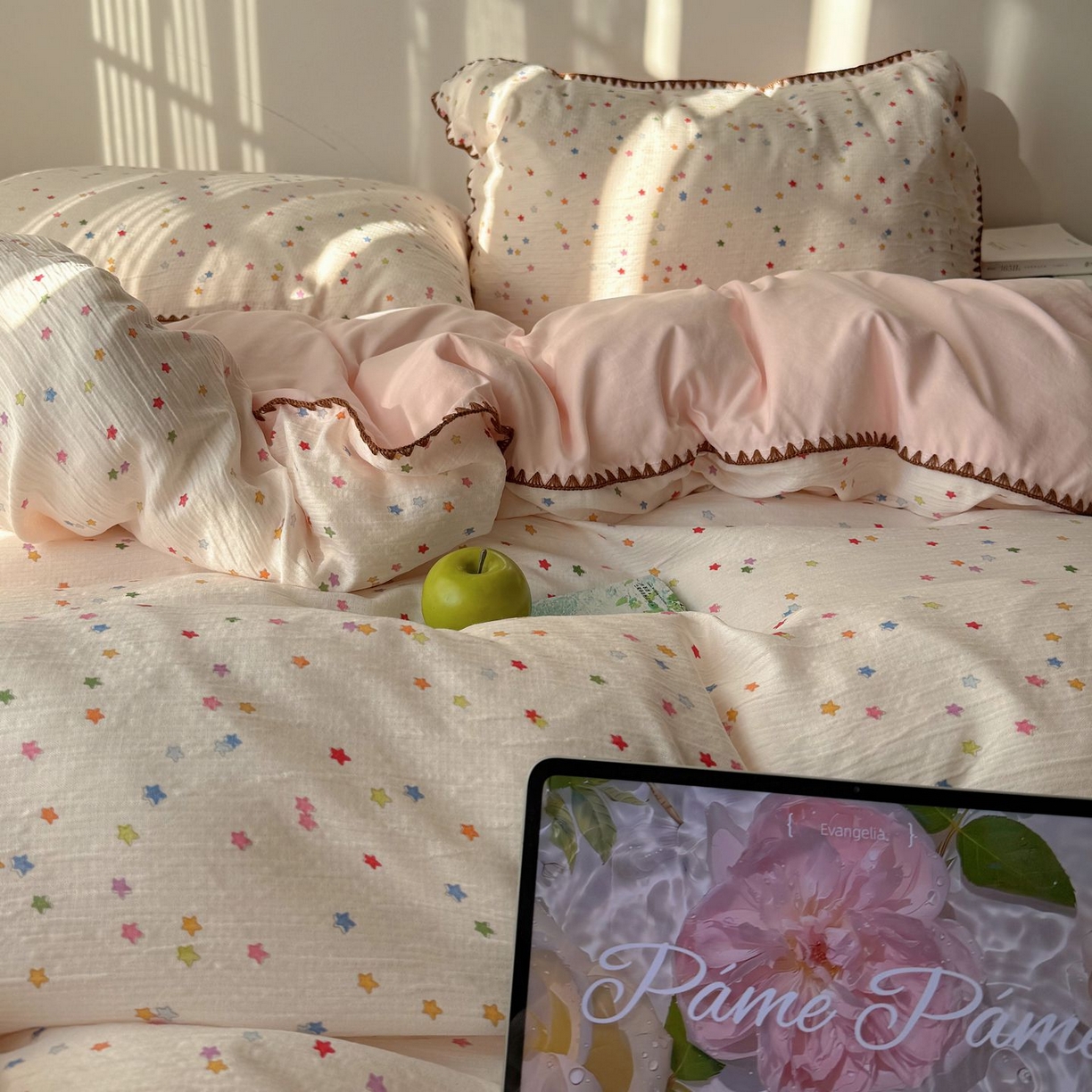 91家纺网 家纺一手货源 找家纺 轻奢坊 2026新款三角针双层纱皱皱纱韩系清新风四件套 三角针-幸运星星