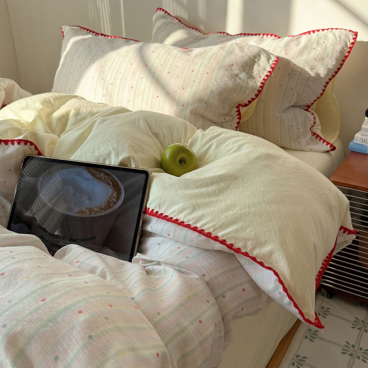 91家纺网 家纺一手货源 找家纺 轻奢坊 2026新款三角针双层纱皱皱纱韩系清新风四件套 三角针-彩虹点点