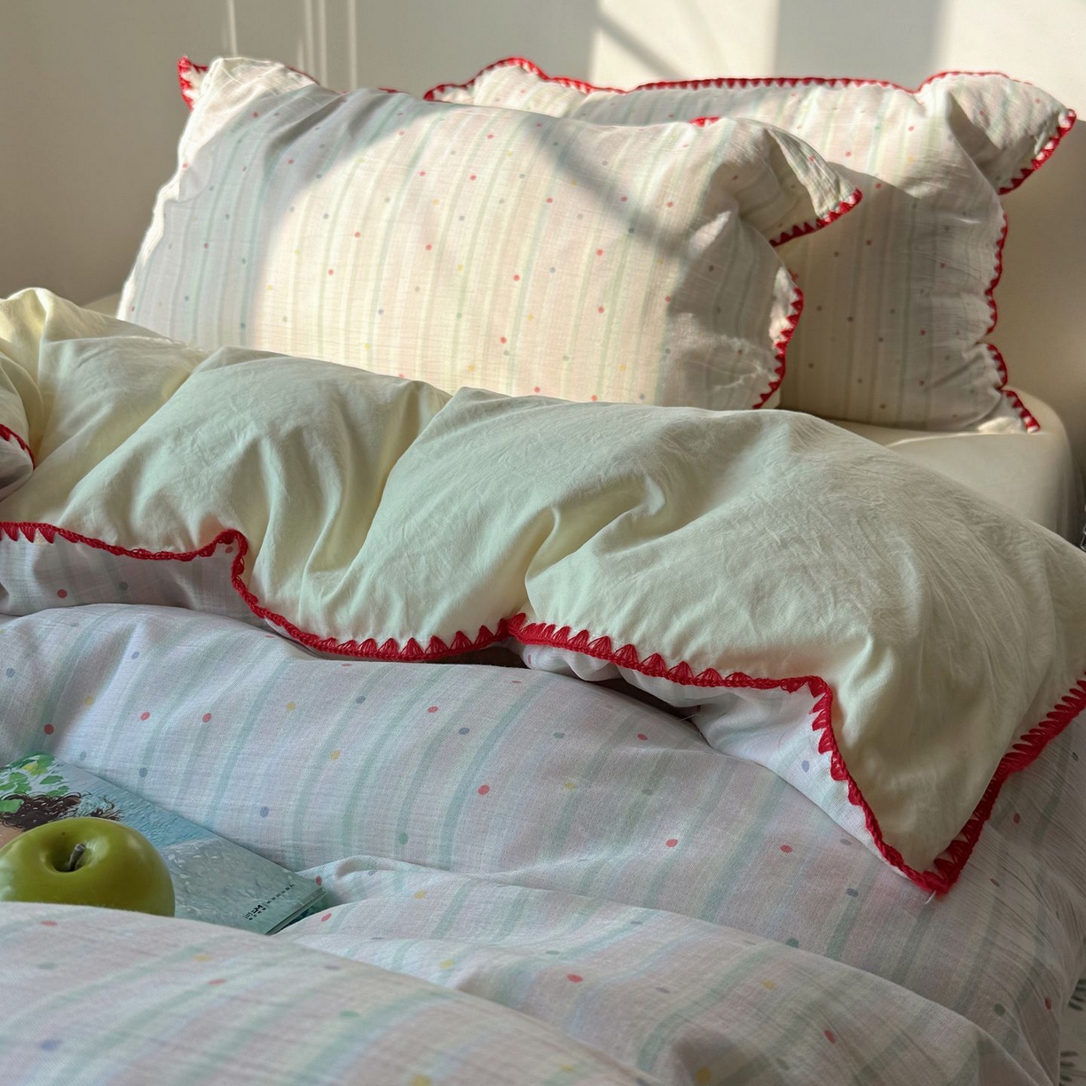 91家纺网 家纺一手货源 找家纺 轻奢坊 2026新款三角针双层纱皱皱纱韩系清新风四件套 三角针-彩虹点点