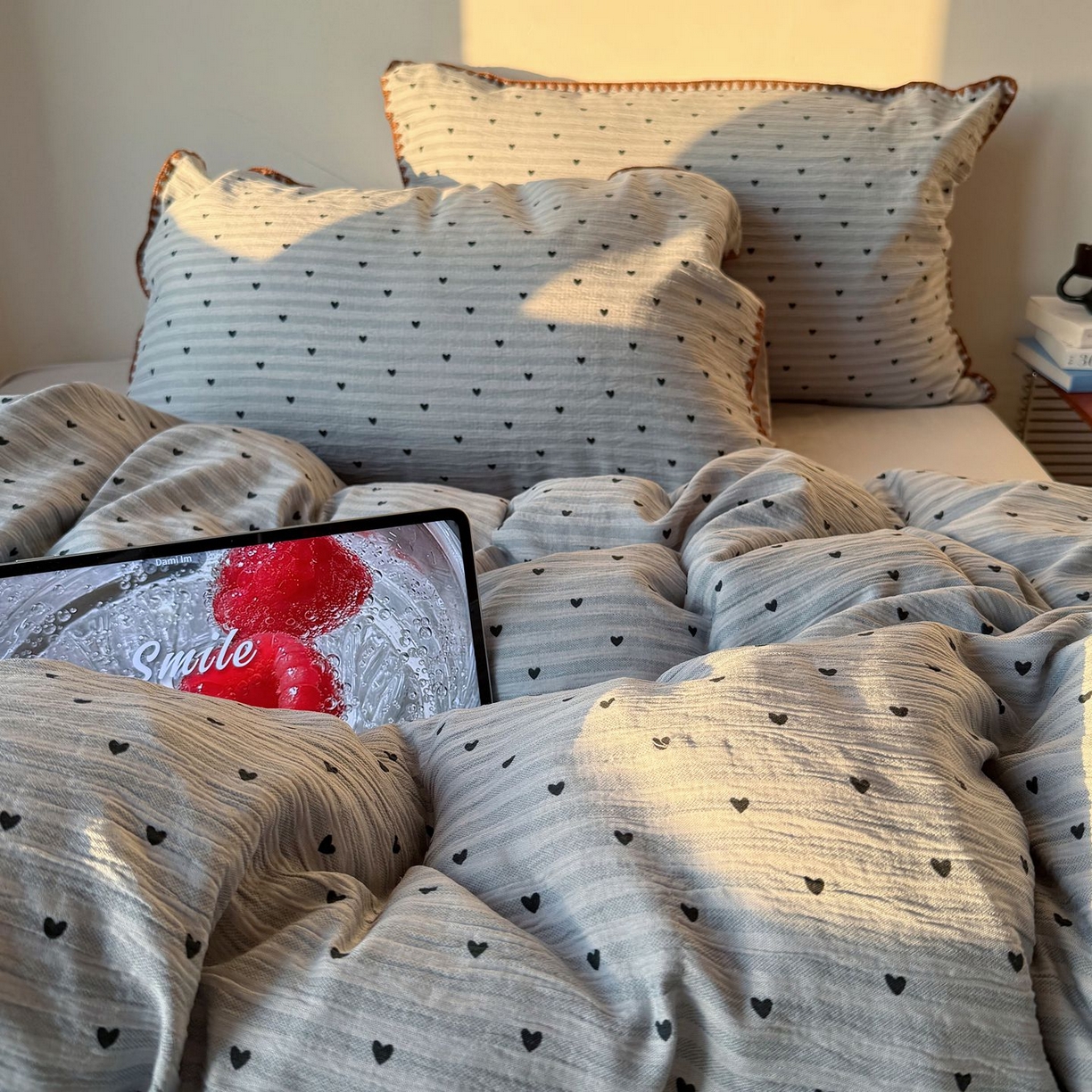 91家纺网 家纺一手货源 找家纺 轻奢坊 2026新款三角针双层纱皱皱纱韩系清新风四件套 三角针-可可心蓝