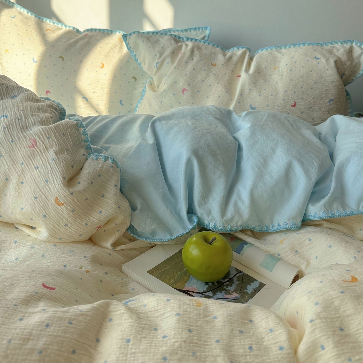 91家纺网 家纺一手货源 找家纺 轻奢坊 2026新款三角针双层纱皱皱纱韩系清新风四件套 三角针-星月天空