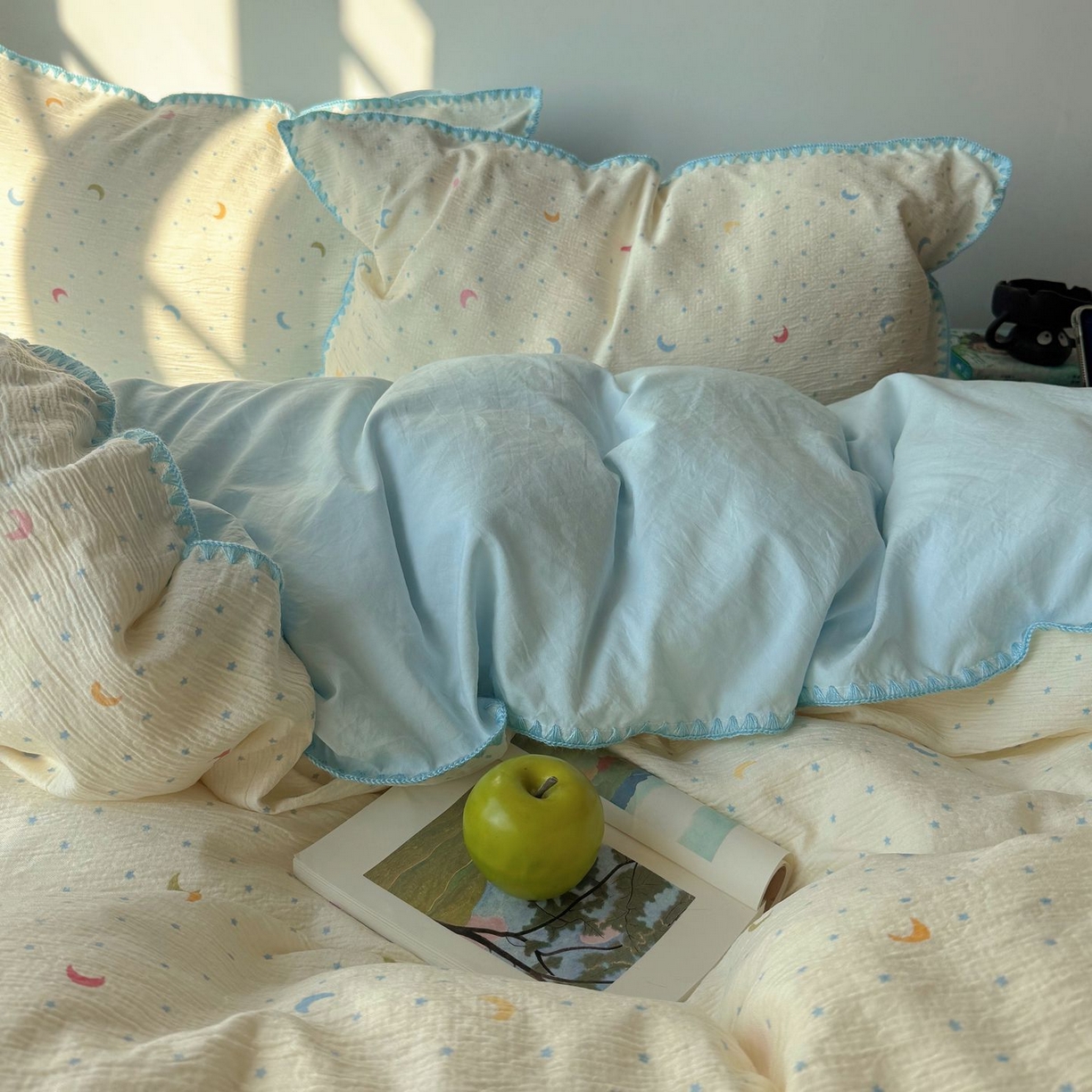 91家纺网 家纺一手货源 找家纺 轻奢坊 2026新款三角针双层纱皱皱纱韩系清新风四件套 三角针-星月天空