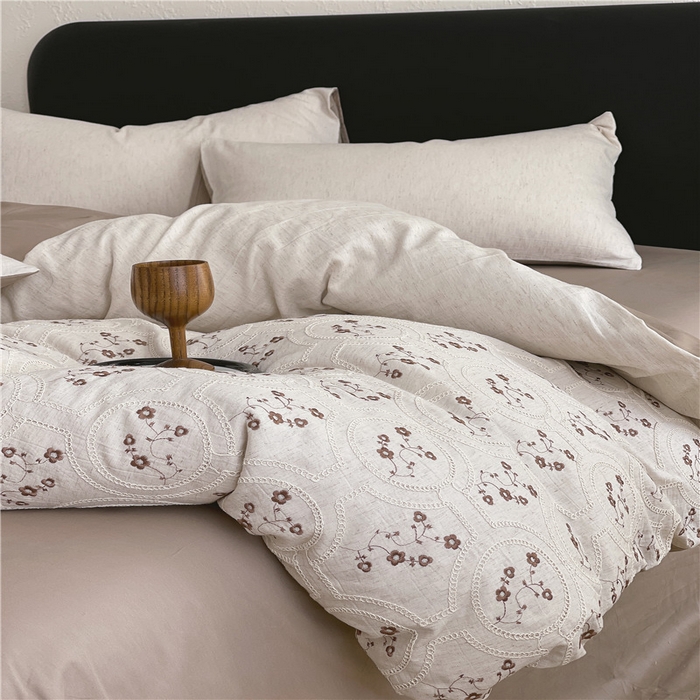 91家纺网 家纺一手货源 找家纺 琪格格纺织 2026新款棉麻特种刺绣高奢四件套 屿光漫织