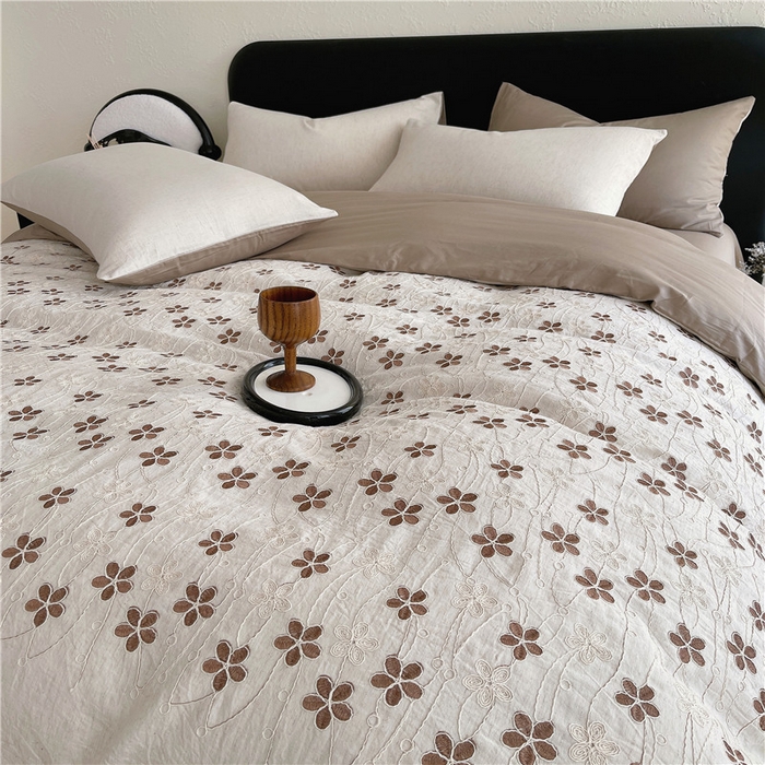 91家纺网 家纺一手货源 找家纺 琪格格纺织 2026新款棉麻特种刺绣高奢四件套 月移花影