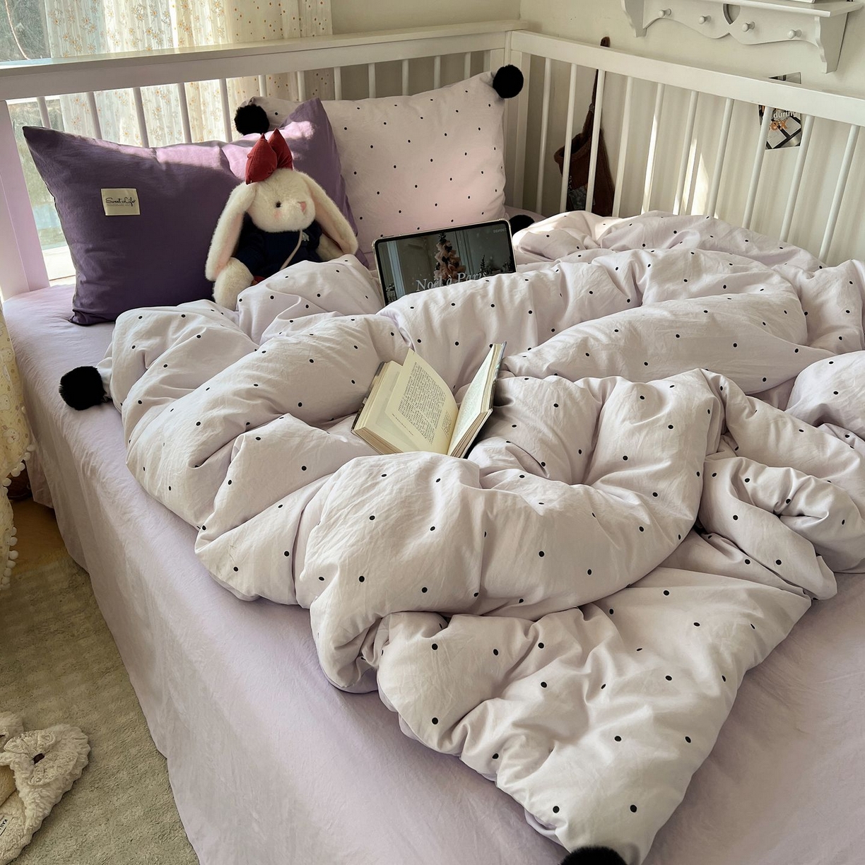 91家纺网 家纺一手货源 找家纺 （总）轻奢坊 2026新款水洗棉波点可拆卸毛球四件套