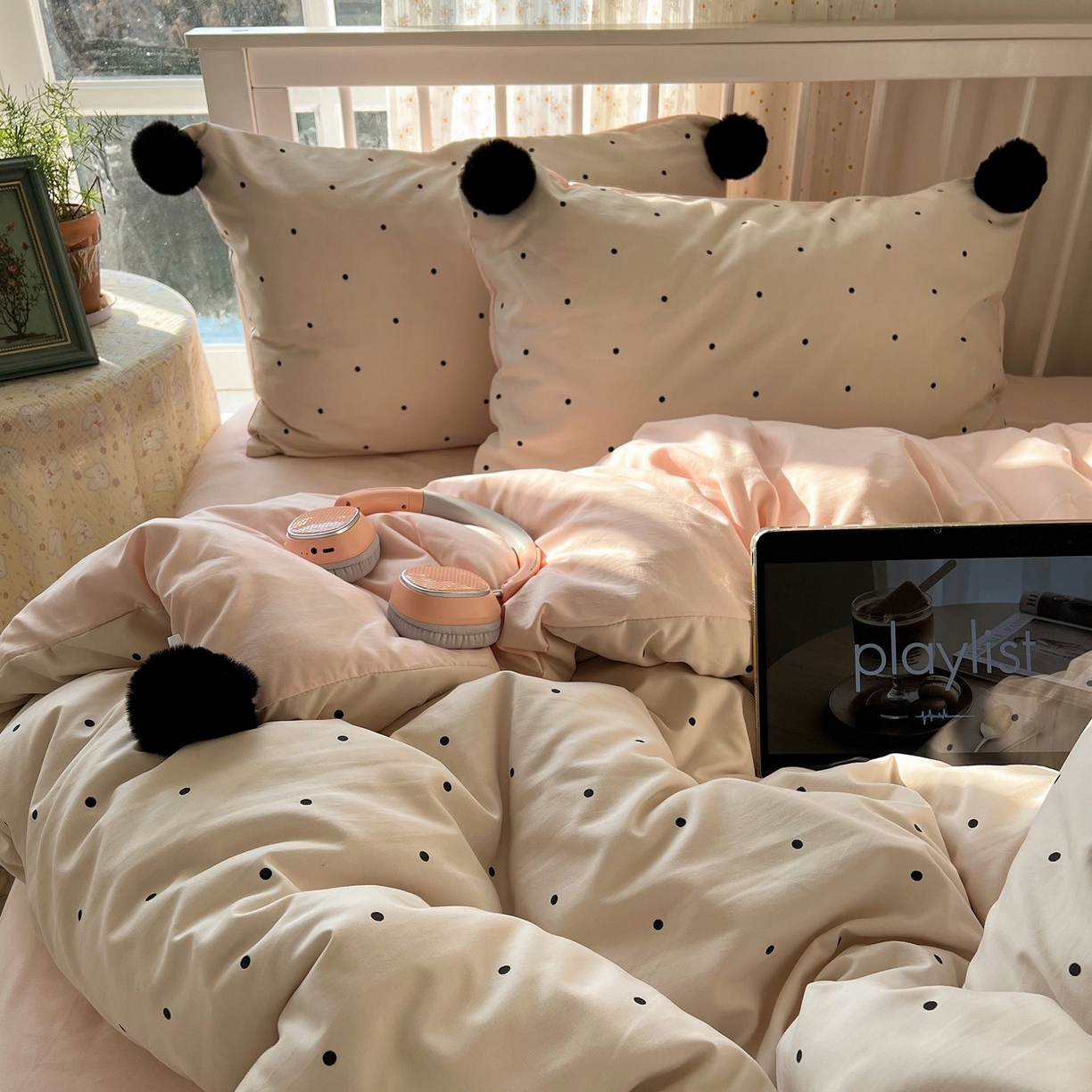 91家纺网 家纺一手货源 找家纺 （总）轻奢坊 2026新款水洗棉波点可拆卸毛球四件套