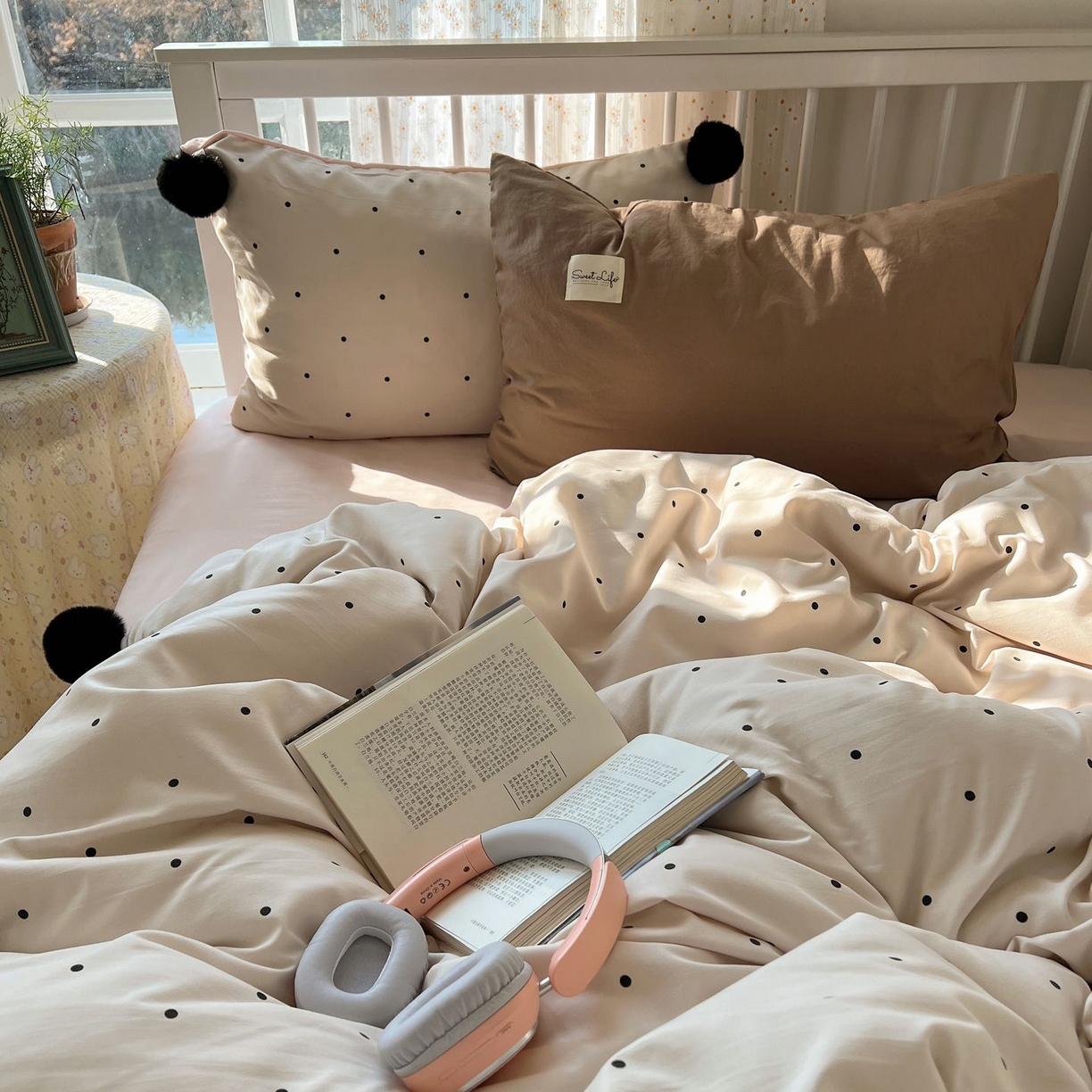 91家纺网 家纺一手货源 找家纺 （总）轻奢坊 2026新款水洗棉波点可拆卸毛球四件套