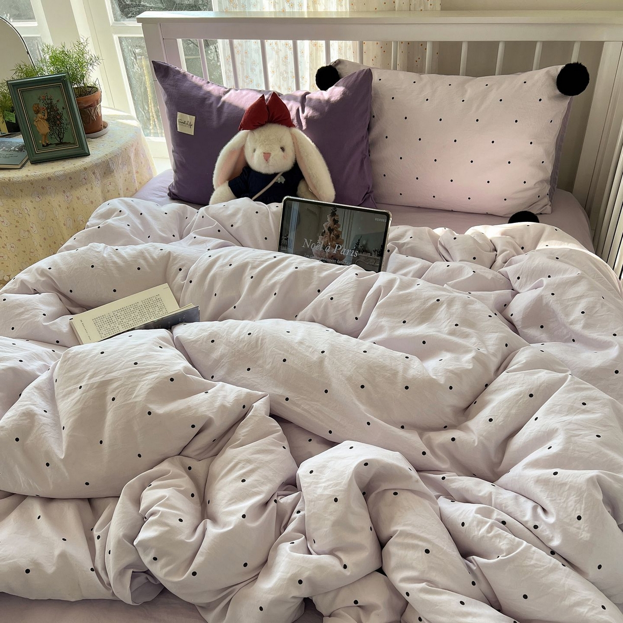 91家纺网 家纺一手货源 找家纺 轻奢坊 2026新款水洗棉波点可拆卸毛球四件套 紫波点-枕套混搭