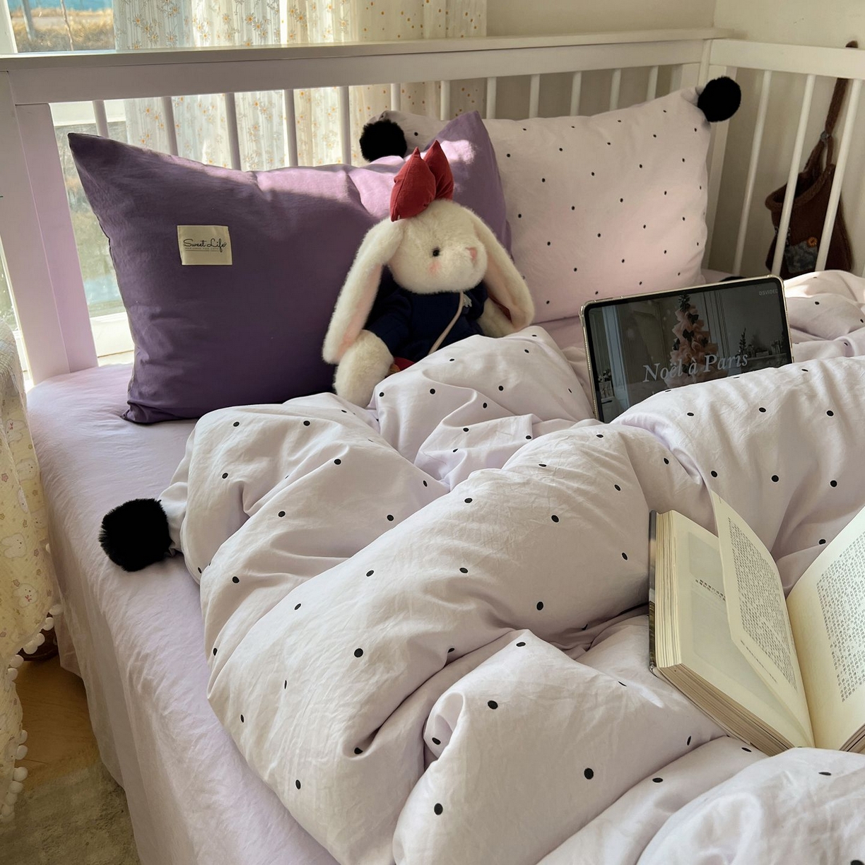 91家纺网 家纺一手货源 找家纺 轻奢坊 2026新款水洗棉波点可拆卸毛球四件套 紫波点-枕套混搭