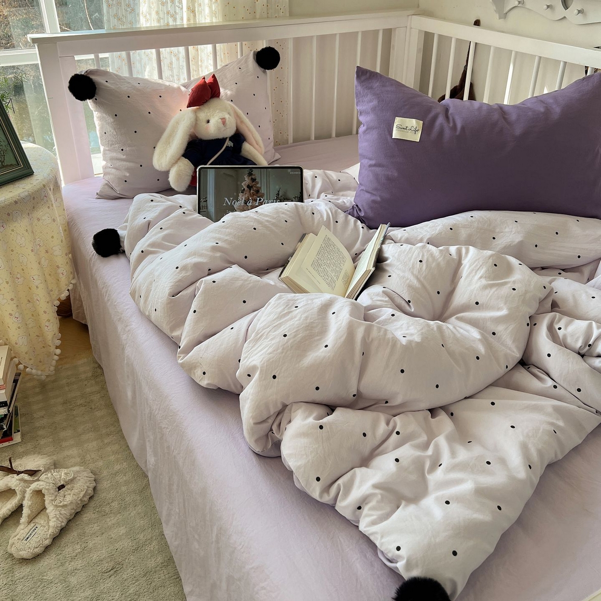 91家纺网 家纺一手货源 找家纺 轻奢坊 2026新款水洗棉波点可拆卸毛球四件套 紫波点-枕套混搭