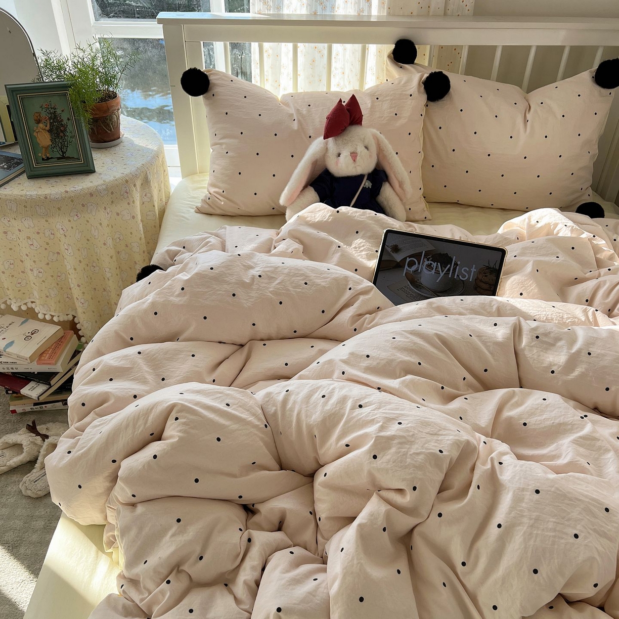 91家纺网 家纺一手货源 找家纺 轻奢坊 2026新款水洗棉波点可拆卸毛球四件套 粉波点-枕套波点