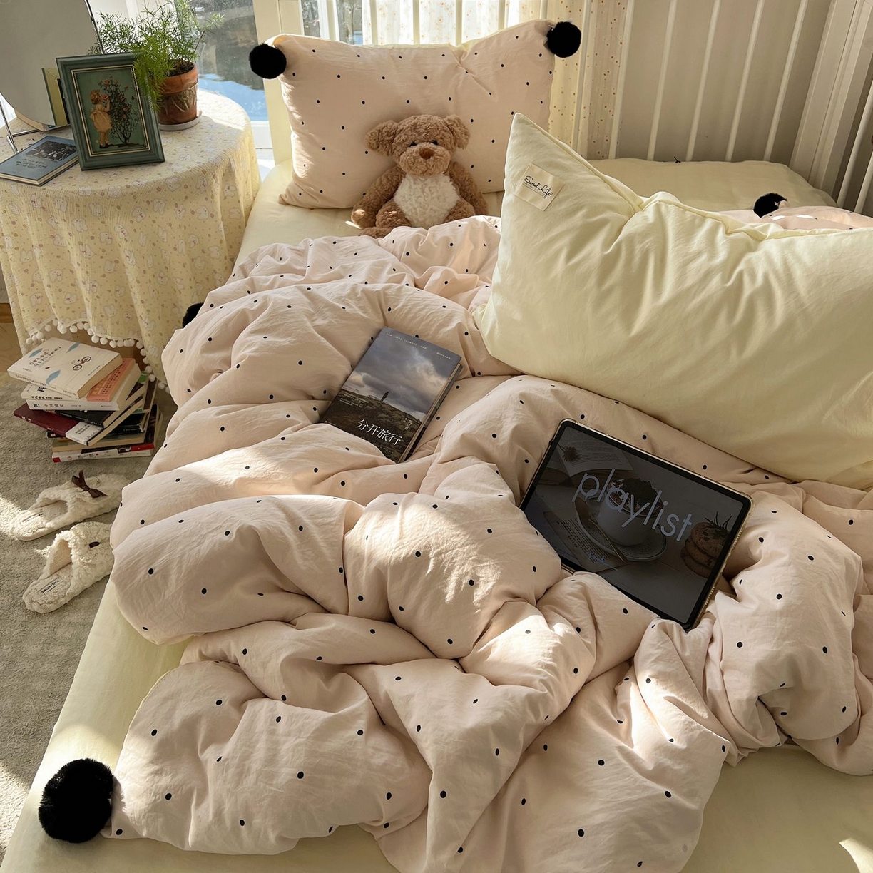 91家纺网 家纺一手货源 找家纺 轻奢坊 2026新款水洗棉波点可拆卸毛球四件套 粉波点-枕套混搭