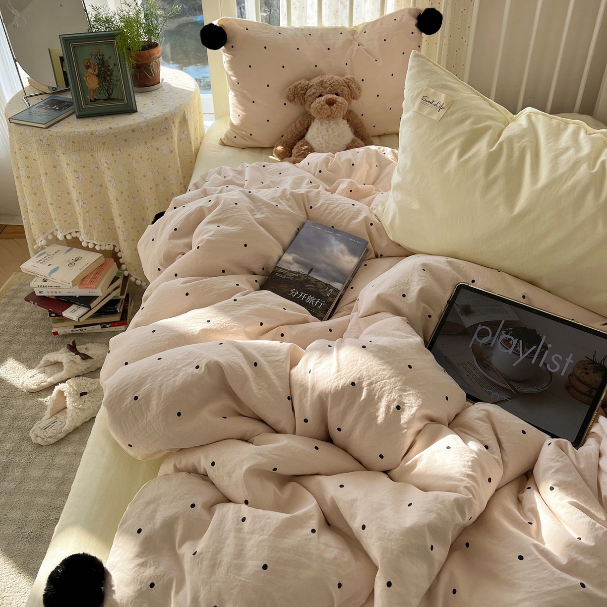 91家纺网 家纺一手货源 找家纺 轻奢坊 2026新款水洗棉波点可拆卸毛球四件套 粉波点-枕套混搭