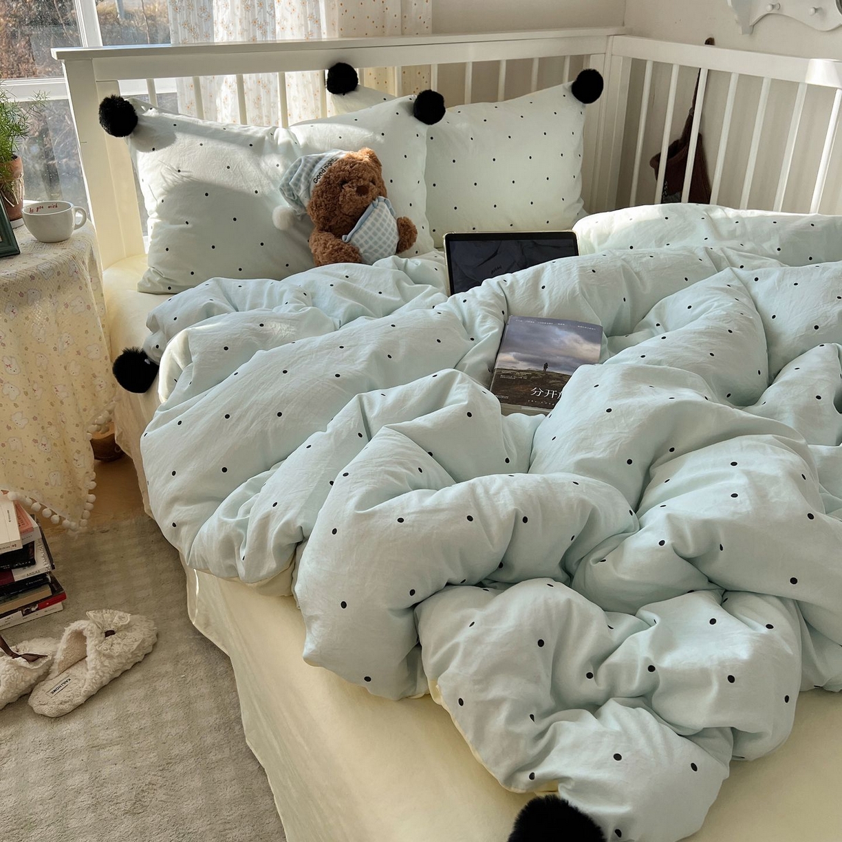 91家纺网 家纺一手货源 找家纺 轻奢坊 2026新款水洗棉波点可拆卸毛球四件套 蓝波点-枕套波点