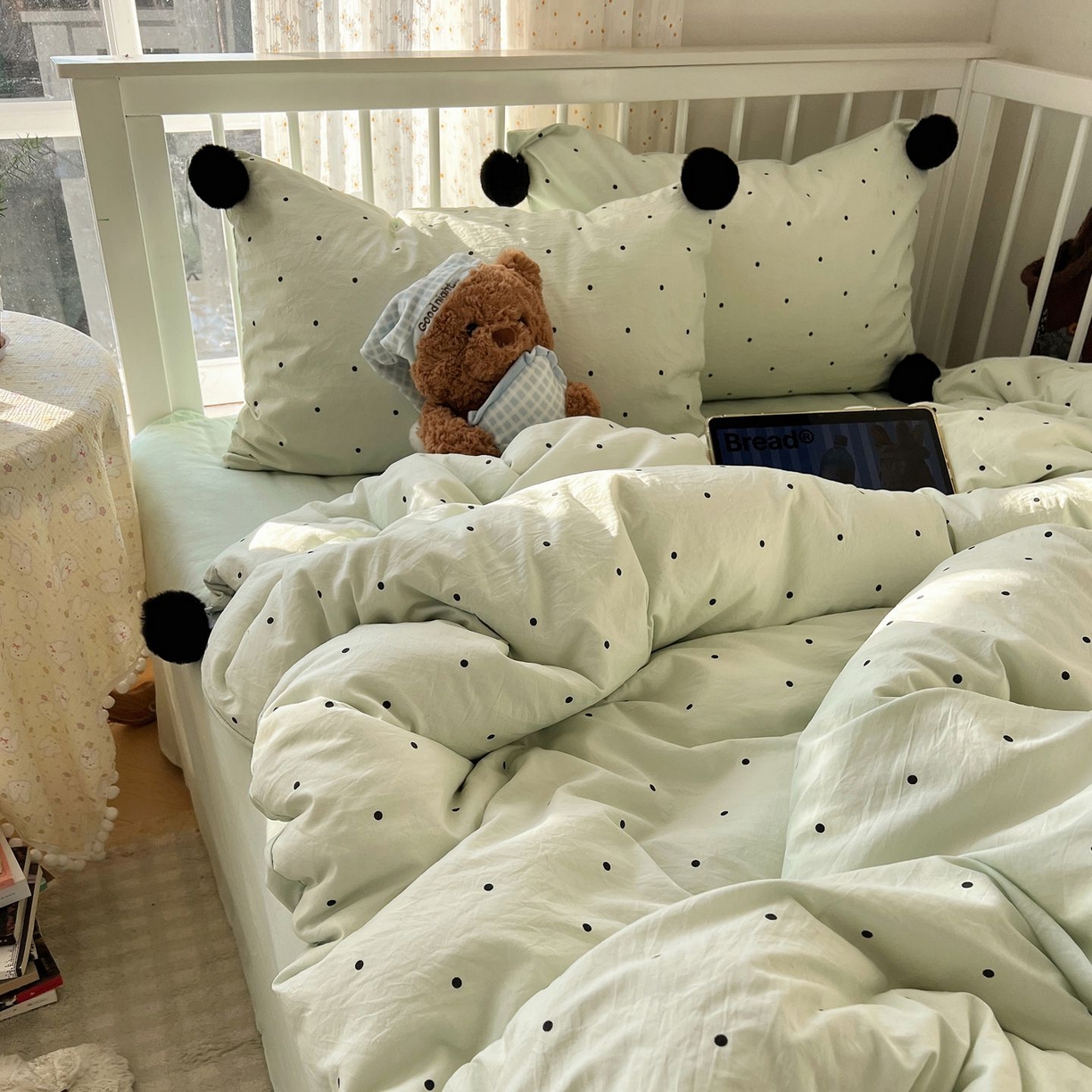 91家纺网 家纺一手货源 找家纺 轻奢坊 2026新款水洗棉波点可拆卸毛球四件套 绿波点-枕套波点