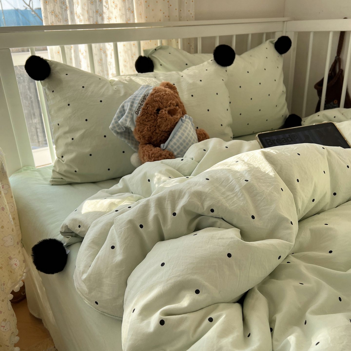 91家纺网 家纺一手货源 找家纺 轻奢坊 2026新款水洗棉波点可拆卸毛球四件套 绿波点-枕套波点